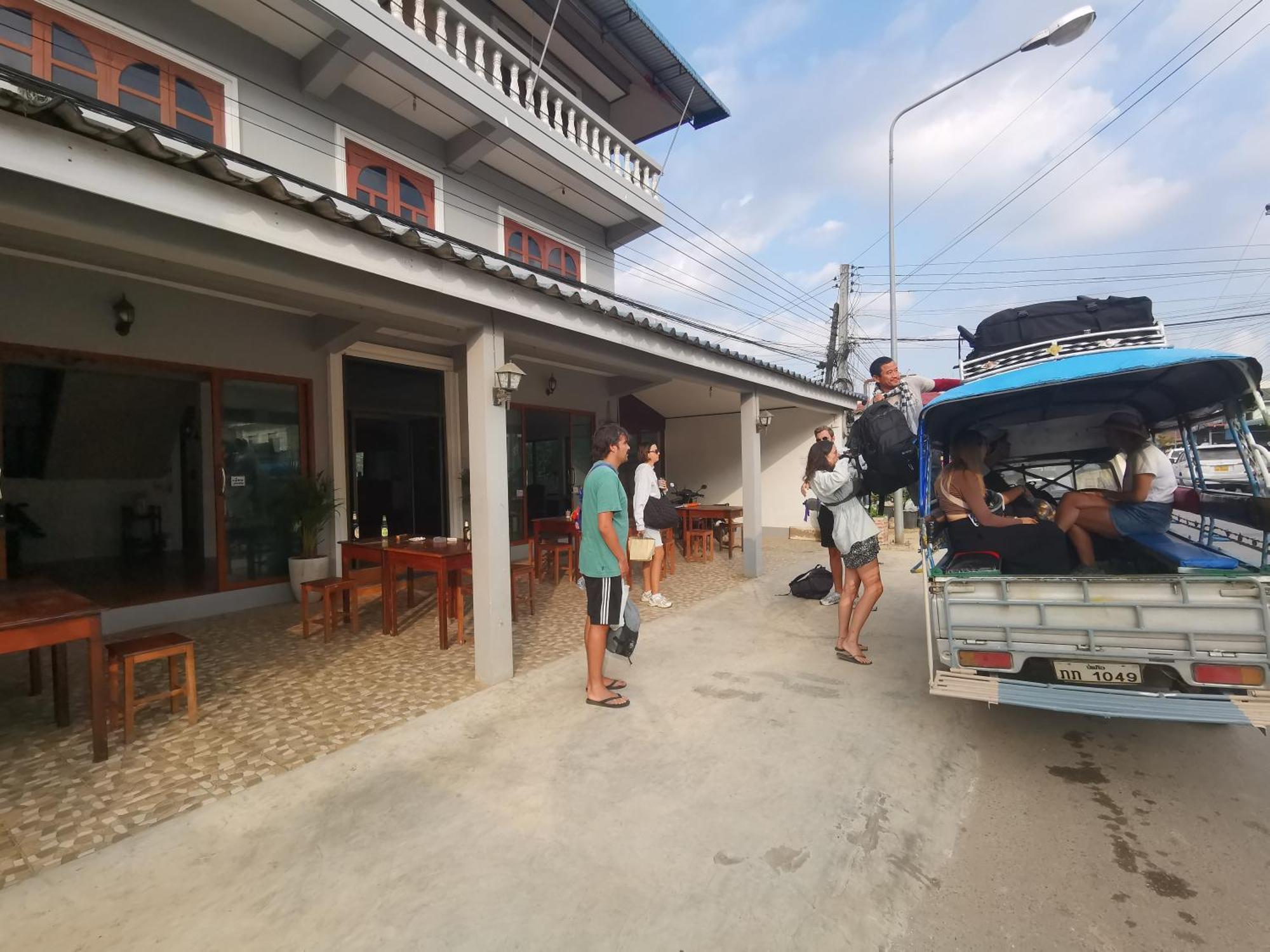 באן הואהשאי Manilath Guesthouse מראה חיצוני תמונה